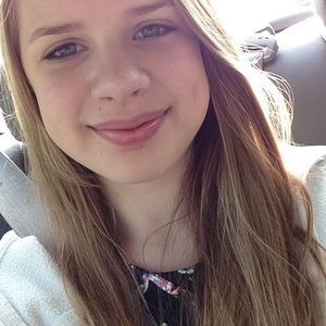 Meet your Posher, Ava